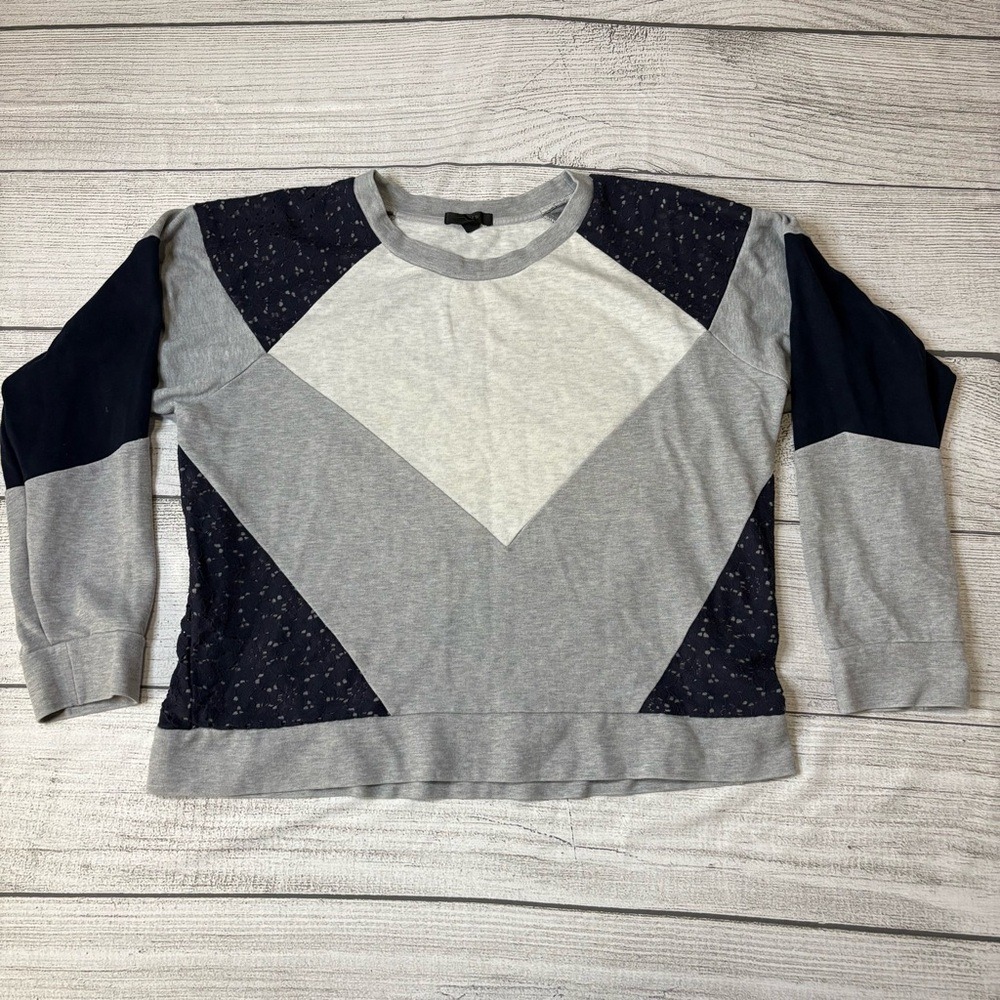 J.‎ Crew Women's Gray Navy White Color Block Lace Paneled Sweatshirt Crew Neck